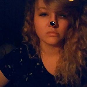 Meet your Posher, Casey